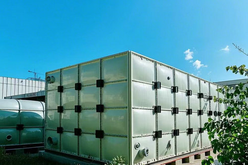 如何判斷西安玻璃鋼消防水箱是否出現(xiàn)樹(shù)脂老化？